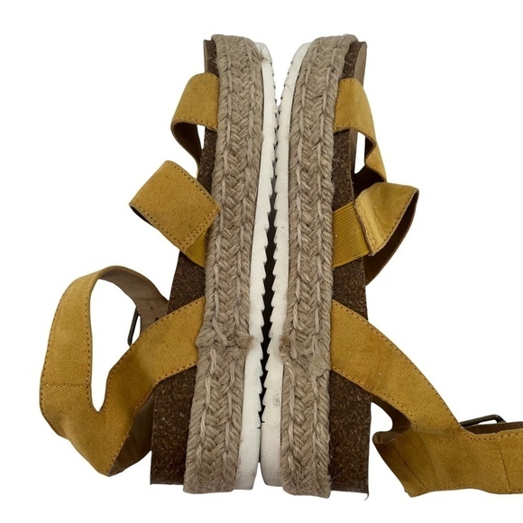 Universal Thread Mustard Suede Platform Espadrille Sandals Size 7 1/2 Women’s - Picture 4 of 8